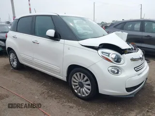 2014 FIAT 500L Easy z VIN ZFBCFABH8EZ002444, wystawiony jako IAAI lot #42471881 z przebiegiem 134 266 mil mil oraz . Historia ofert i sprzedaży dostępna na DreamBid. Obrazek 1.