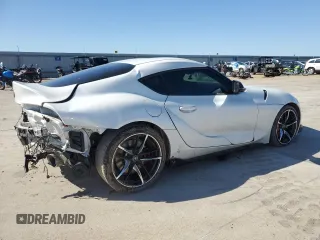 2021 Toyota GR Supra 3.0 with VIN WZ1DB0C00MW041840, listed as a Copart auction lot 43144635 with 6,213 mi miles and Salvage Title. Bid and sale history available at carsss.com. Image 3.