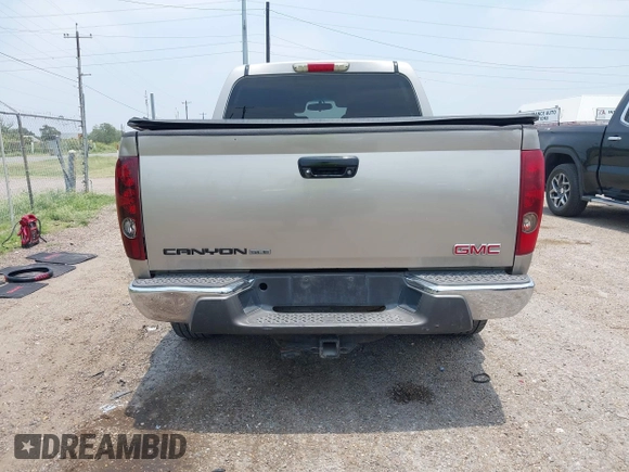 2007 GMC Canyon SLE2 z VIN 1GTDT13E178250154, wystawiony jako IAAI lot #42305794 z przebiegiem 106 818 mil mil oraz . Historia ofert i sprzedaży dostępna na DreamBid. Obrazek 17.