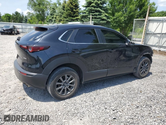 2021 Mazda CX-30 S with VIN 3MVDMBAL6MM263198, listed as a Copart auction lot 61576585 with 37,813 mi miles and Salvage title. Bid and sale history available at DreamBid. Image 3.