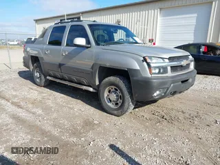 2004 Chevrolet Avalanche LS with VIN 3GNGK22G44G247920, listed as a IAAI auction lot 41073507 with 181,643 mi miles and . Bid and sale history available at DreamBid. Image 1.