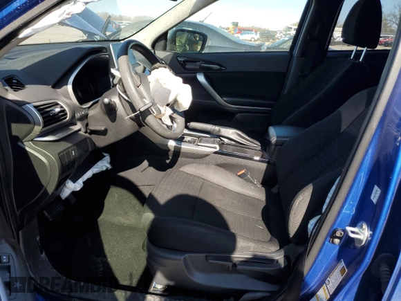 2018 Mitsubishi Eclipse Cross LE z VIN JA4AT4AAXJZ042919, wystawiony jako Copart lot #49890405 z przebiegiem 58 877 mil mil oraz Szkoda całkowita • Salvage title. Historia ofert i sprzedaży dostępna na DreamBid. Obrazek 7.