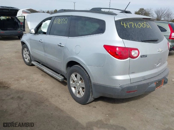 2011 Chevrolet Traverse LT w/1LT with VIN 1GNKVGED3BJ131099, listed as a IAAI auction lot 41710051 with 124,142 mi miles. Bid and sale history available at carsss.com. Image 3.