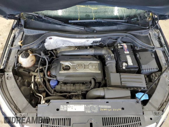 2011 Volkswagen Tiguan SE with VIN WVGBV7AX4BW514296, listed as a Copart auction lot 55170155 with 151,068 mi miles and Clean Title. Bid and sale history available at DreamBid. Image 11.