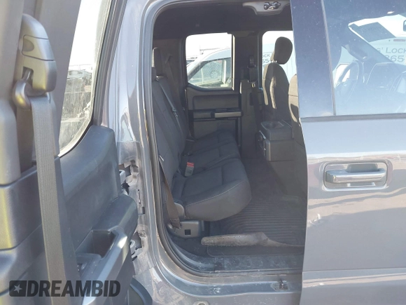 2018 Ford F-150 XL with VIN 1FTFX1EGXJFE49363, listed as a IAAI auction lot 41686737 with 78,889 mi miles and . Bid and sale history available at DreamBid. Image 8.