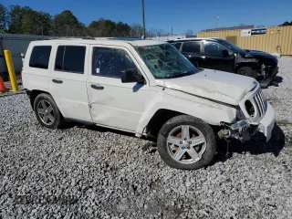 2007 Jeep Patriot Sport with VIN 1J8FT28W07D398750, listed as a Copart auction lot 44977885 with 212,185 mi miles and Non Repairable. Bid and sale history available at DreamBid. Image 4.