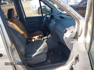 2010 Ford Transit Connect XLT z VIN NM0KS9BN8AT011664, wystawiony jako IAAI lot #41443429 z przebiegiem Nie podano mil oraz . Historia ofert i sprzedaży dostępna na DreamBid. Obrazek 5.