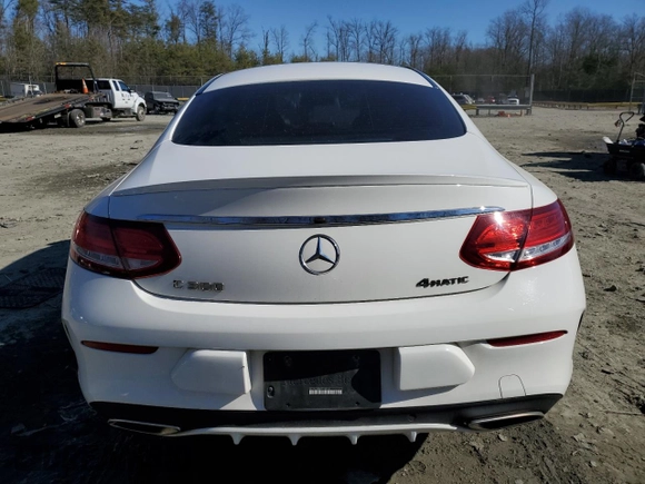 2018 Mercedes-Benz C 300 с VIN WDDWJ4KB8JF658344, выставлен на аукционе Copart как лот 46056725 с пробегом 87 957 миль миль и Списание • Salvage title. История ставок и продаж доступна на DreamBid. Изображение 6.