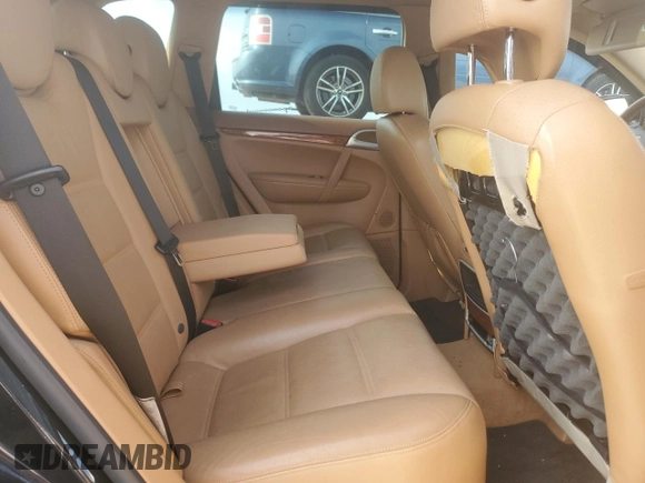 2009 Porsche Cayenne z VIN WP1AA29P99LA09934, wystawiony jako Copart lot #55247505 z przebiegiem 154 322 mil mil oraz Szkoda całkowita • Salvage title. Historia ofert i sprzedaży dostępna na DreamBid. Obrazek 11.