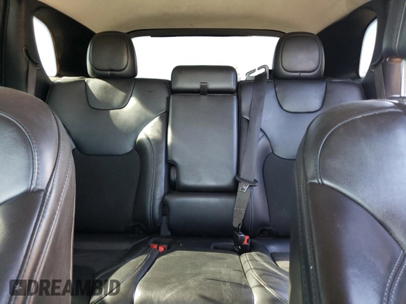 2020 Jeep Cherokee Latitude Plus with VIN 1C4PJLLBXLD620586, listed as a Copart auction lot 75243874 with 98,319 mi miles and Salvage title. Bid and sale history available at DreamBid. Image 10.