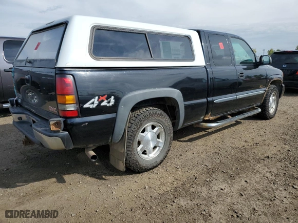 2004 GMC Sierra 1500 SLT with VIN 1GTEK19T14E310475, listed as a Copart auction lot 71742464 with 0 mi miles and Salvage Title. Bid and sale history available at carsss.com. Image 3.