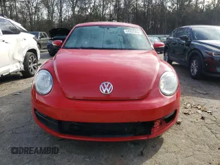 2012 Volkswagen Beetle 2.5L PZEV with VIN 3VWJP7AT0CM601196, listed as a Copart auction lot 44962065 with 128,597 mi miles and Salvage Title. Bid and sale history available at carsss.com. Image 5.