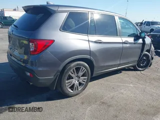 2019 Honda Passport EX-L with VIN 5FNYF7H58KB006501, listed as a IAAI auction lot 41752416 with 60,820 mi miles and . Bid and sale history available at carsss.com. Image 4.