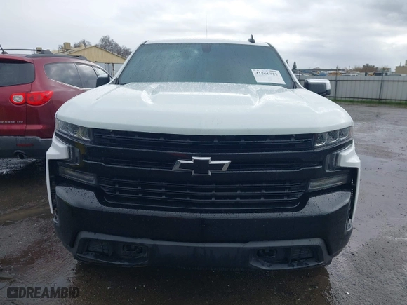 2019 Chevrolet Silverado 1500 LT with VIN 3GCUYDED3KG118071, listed as a IAAI auction lot 41566722 with 157,525 mi miles. Bid and sale history available at carsss.com. Image 12.