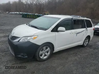 2011 Toyota Sienna LE AAS с VIN 5TDKK3DC5BS096085, выставлен на аукционе Copart как лот 52284965 с пробегом 296 864 миль миль и Чистый • Clean title. История ставок и продаж доступна на DreamBid. Изображение 1.