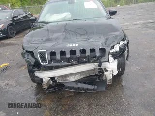 2019 Jeep Cherokee Limited z VIN 1C4PJMDX5KD136372, wystawiony jako IAAI lot #41909230 z przebiegiem 71 508 mil mil oraz . Historia ofert i sprzedaży dostępna na DreamBid. Obrazek 6.