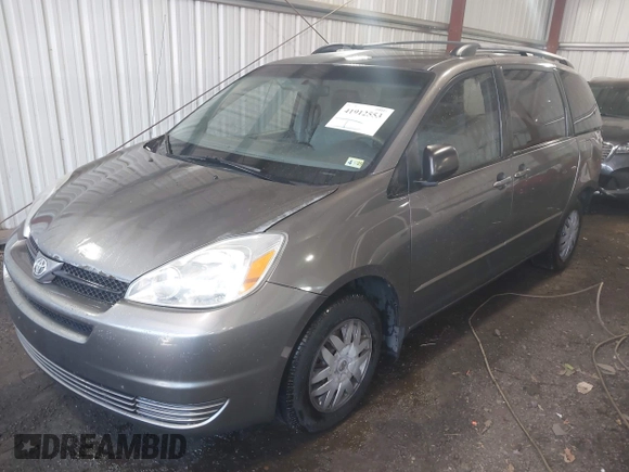 2005 Toyota Sienna CE with VIN 5TDZA23C45S328483, listed as a IAAI auction lot 41912553 with 219,321 mi miles. Bid and sale history available at carsss.com. Image 18.
