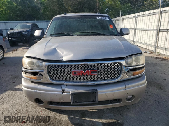 2005 GMC Sierra Denali z VIN 2GTEK63N551369622, wystawiony jako Copart lot #51992945 z przebiegiem 165 971 mil mil oraz Szkody całkowita. Historia ofert i sprzedaży dostępna na DreamBid. Obrazek 5.
