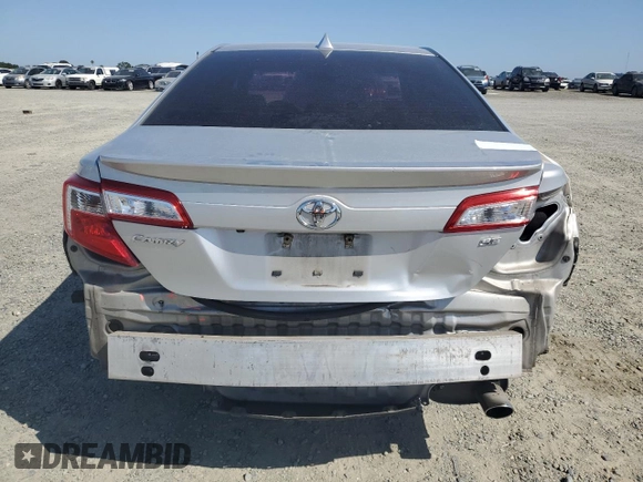 2014 Toyota Camry L with VIN 4T1BF1FK6EU795198, listed as a Copart auction lot 55472475 with 197,996 mi miles and Salvage Title. Bid and sale history available at DreamBid. Image 6.