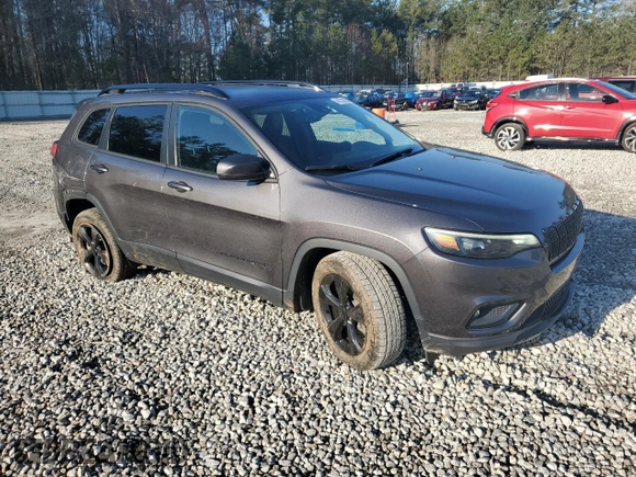 2021 Jeep Cherokee Altitude with VIN 1C4PJLLB5MD199653, listed as a Copart auction lot 48753205 with 59,098 mi miles and Salvage Title. Bid and sale history available at carsss.com. Image 4.