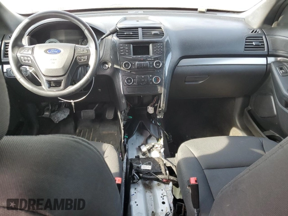 2017 Ford Police Interceptor Utility z VIN 1FM5K8AR7HGE01362, wystawiony jako Copart lot #50712705 z przebiegiem 92 267 mil mil oraz Szkody całkowita. Historia ofert i sprzedaży dostępna na DreamBid. Obrazek 8.