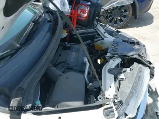 2017 Chevrolet Sonic LT z VIN 1G1JG6SH4H4145335, wystawiony jako IAAI lot #42859336 z przebiegiem 115 196 mil mil oraz . Historia ofert i sprzedaży dostępna na DreamBid. Obrazek 19.