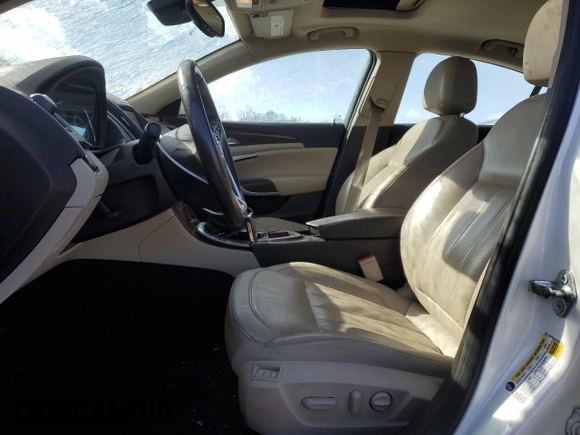2015 Buick Regal Premium II with VIN 2G4GR5GX2F9125158, listed as a Copart auction lot 45643015 with 85,567 mi miles and Salvage Title. Bid and sale history available at carsss.com. Image 7.