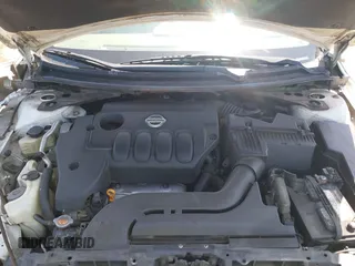 2009 Nissan Altima S with VIN 1N4AL21E19C155529, listed as a IAAI auction lot 42093236 with 210,256 mi miles and . Bid and sale history available at DreamBid. Image 10.