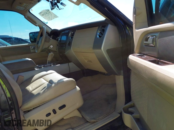 2013 Ford Expedition XLT with VIN 1FMJU1H52DEF31591, listed as a IAAI auction lot 42243398 with 195,385 mi miles and . Bid and sale history available at DreamBid. Image 5.
