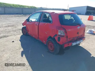 2008 Toyota Yaris with VIN JTDJT923385180628, listed as a IAAI auction lot 41746265 with 201,546 mi miles and . Bid and sale history available at carsss.com. Image 3.