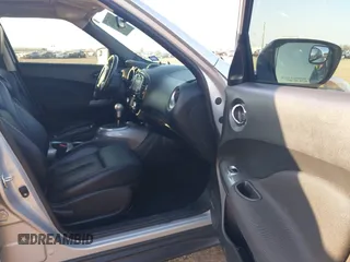 2015 Nissan Juke S with VIN JN8AF5MR8FT512836, listed as a IAAI auction lot 41143224 with 66,728 mi miles. Bid and sale history available at carsss.com. Image 5.