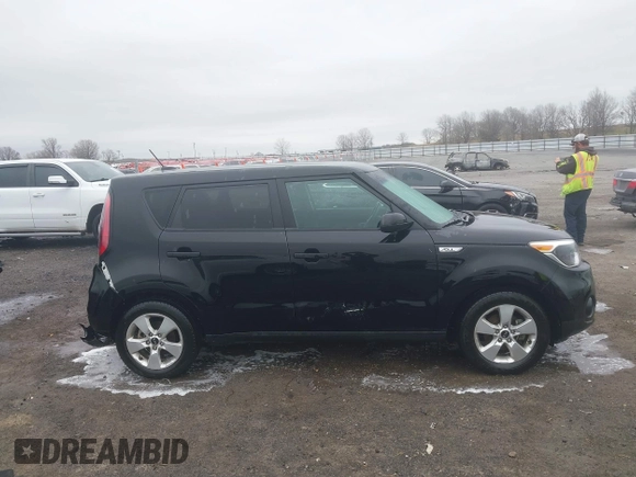 2018 Kia Soul with VIN KNDJN2A27J7561919, listed as a IAAI auction lot 41744324 with 80,364 mi miles. Bid and sale history available at carsss.com. Image 13.