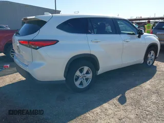 2021 Toyota Highlander L with VIN 5TDZZRAH2MS515171, listed as a IAAI auction lot 41976426 with 63,339 mi miles and . Bid and sale history available at DreamBid. Image 4.