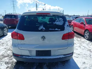 2017 Volkswagen Tiguan Wolfsburg Edition с VIN WVGRV7AX1HK005782, выставлен на аукционе IAAI как лот 41624861 с пробегом 114 660 миль миль и . История ставок и продаж доступна на DreamBid. Изображение 16.