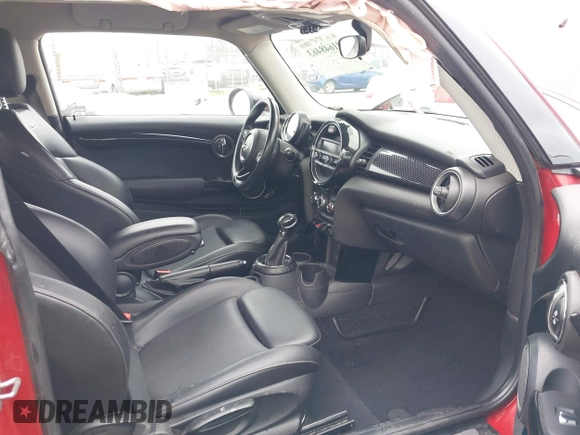 2014 MINI Hardtop S z VIN WMWXM7C51ET985947, wystawiony jako IAAI lot #41648463 z przebiegiem 99 152 mil mil oraz . Historia ofert i sprzedaży dostępna na DreamBid. Obrazek 5.
