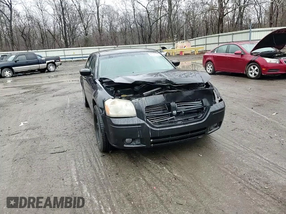 2006 Dodge Magnum SXT with VIN 2D4GZ47V66H344887, listed as a Copart auction lot 81021934 with 111,105 mi miles and Salvage Title. Bid and sale history available at DreamBid. Image 11.
