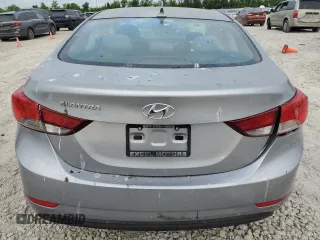 2015 Hyundai Elantra SE z VIN 5NPDH4AE2FH586787, wystawiony jako Copart lot #52965265 z przebiegiem 161 712 mil mil oraz Szkoda całkowita • Salvage title. Historia ofert i sprzedaży dostępna na DreamBid. Obrazek 6.