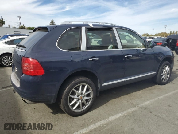 2006 Porsche Cayenne with VIN WP1AA29P06LA21255, listed as a Copart auction lot 70657014 with 112,367 mi miles and Salvage Title. Bid and sale history available at carsss.com. Image 3.