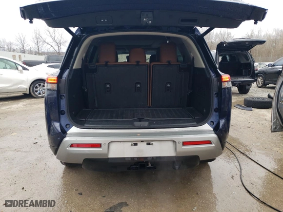 2022 Nissan Pathfinder Platinum with VIN 5N1DR3DJ7NC268847, listed as a Copart auction lot 47670655 with 41,608 mi miles and Salvage Title. Bid and sale history available at carsss.com. Image 6.