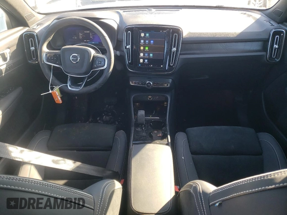 2023 Volvo C40 Plus с VIN YV4ED3GL3P2065478, выставлен на аукционе Copart как лот 39329424 с пробегом 18 729 миль миль и . История ставок и продаж доступна на DreamBid. Изображение 8.