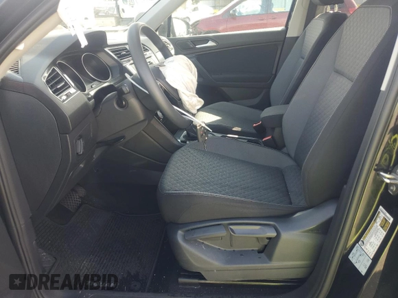 2021 Volkswagen Tiguan S with VIN 3VV1B7AX3MM016927, listed as a Copart auction lot 51351865 with 43,594 mi miles and Salvage title. Bid and sale history available at DreamBid. Image 7.