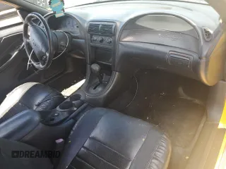 1999 Ford Mustang GT с VIN 1FAFP42X7XF142785, выставлен на аукционе Copart как лот 84831224 с пробегом 151 559 миль миль и Чистый • Clean title. История ставок и продаж доступна на DreamBid. Изображение 8.