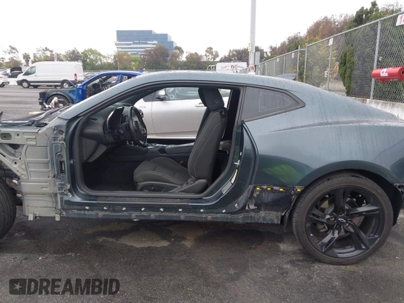 2020 Chevrolet Camaro 1SS with VIN 1G1FF1R72L0102427, listed as a IAAI auction lot 41922888 with Not Provided miles and . Bid and sale history available at DreamBid. Image 14.