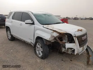 2011 GMC Terrain SLE-2 with VIN 2CTALSECXB6336828, listed as a IAAI auction lot 41721702 with 213,424 mi miles. Bid and sale history available at carsss.com. Image 1.