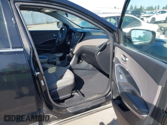 2016 Hyundai Santa Fe z VIN 5XYZT3LB6GG379054, wystawiony jako IAAI lot #42406174 z przebiegiem 182 073 mil mil oraz . Historia ofert i sprzedaży dostępna na DreamBid. Obrazek 5.
