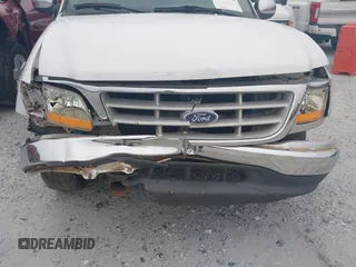 1999 Ford F-150 with VIN 1FTZX1728XNA81813, listed as a IAAI auction lot 41367154 with 149,103 mi miles and . Bid and sale history available at DreamBid. Image 12.