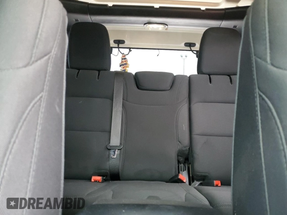 2019 Jeep Wrangler Unlimited Sport S with VIN 1C4HJXDG5KW535115, listed as a Copart auction lot 58404545 with 95,491 mi miles and Salvage title. Bid and sale history available at DreamBid. Image 10.