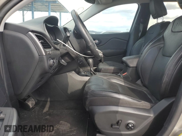 2021 Jeep Cherokee Latitude Lux with VIN 1C4PJLMX7MD107436, listed as a Copart auction lot 50987275 with 32,735 mi miles and Salvage Title. Bid and sale history available at carsss.com. Image 7.