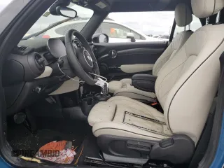 2023 MINI Convertible Cooper S с VIN WMW43DL09P3R05368, выставлен на аукционе Copart как лот 74806464 с пробегом Не указан миль и На запчасти • Non repairable. История ставок и продаж доступна на DreamBid. Изображение 7.