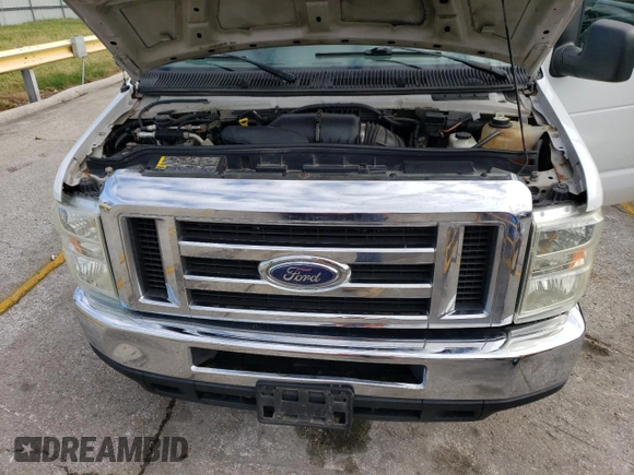 2008 Ford Econoline Passenger XL with VIN 1FBNE31L98DB47511, listed as a Copart auction lot 80104164 with 221,581 mi miles and Clean Title. Bid and sale history available at carsss.com. Image 12.